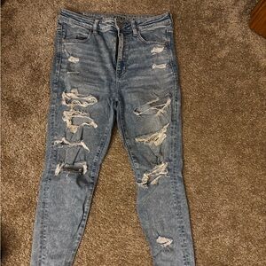 American Eagle Next Level Stretch Distressed Jeans – Size 12 Short
